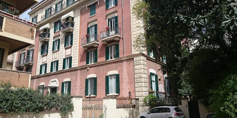 Palazzina residenziale a Roma
